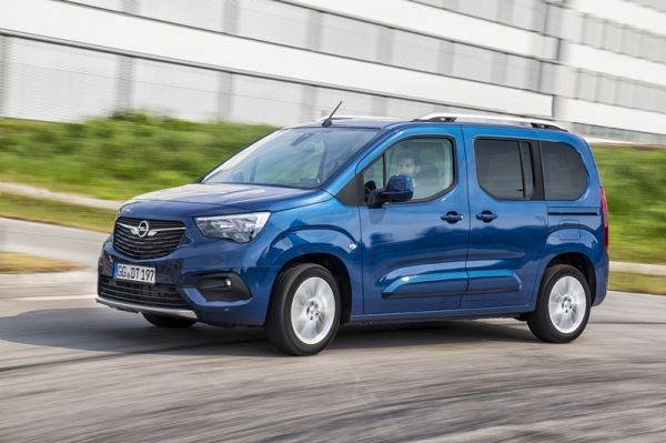 В Украине стартуют продажи минивэна Opel Combo Life