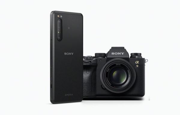 <br />
						Sony Xperia 1 II: флагман со странным названием, камерой с технологиями «зеркалок», Snapdragon 865 и 5G<br />
					