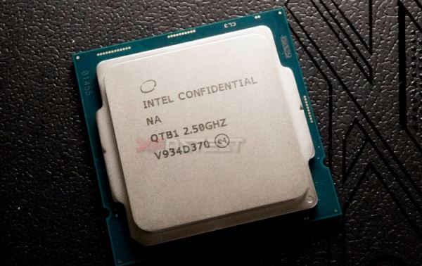 Опубликованы фотографии Intel Core i9-10900 поколения Comet Lake-S